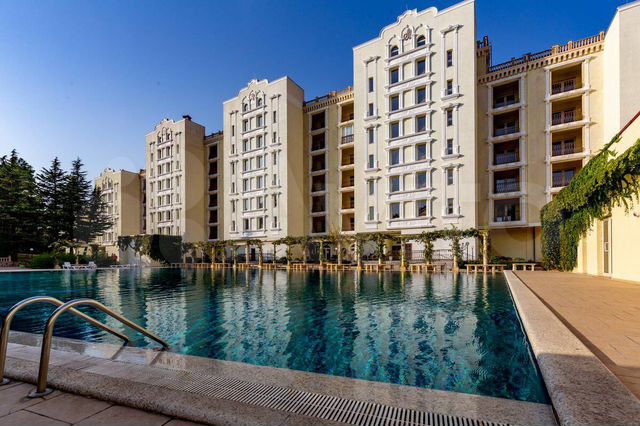 3-к. квартира, 91,5 м², 1/5 эт.