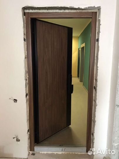 Дверь входная металлическая