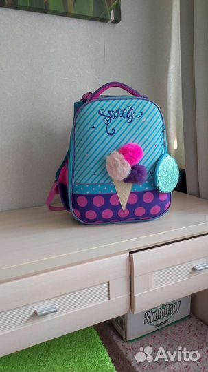 Портфель школьный