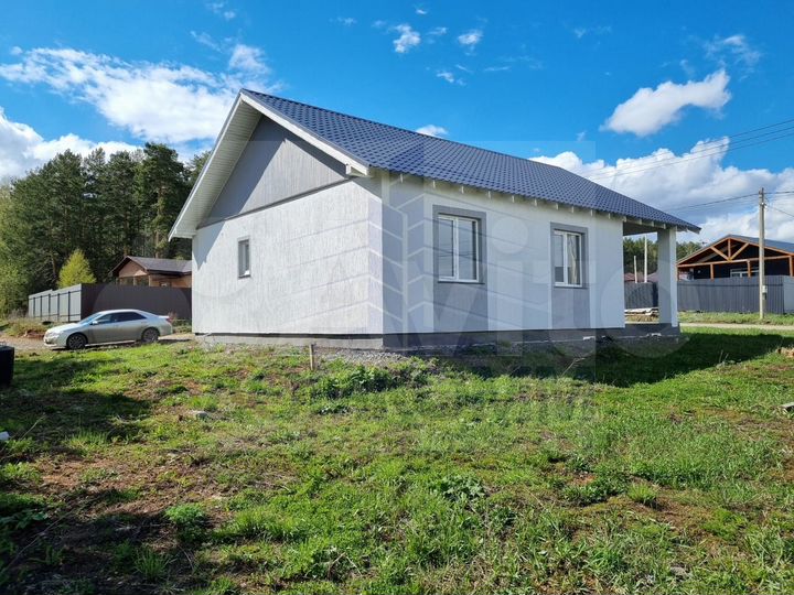 Коттедж 90 м² на участке 7 сот.