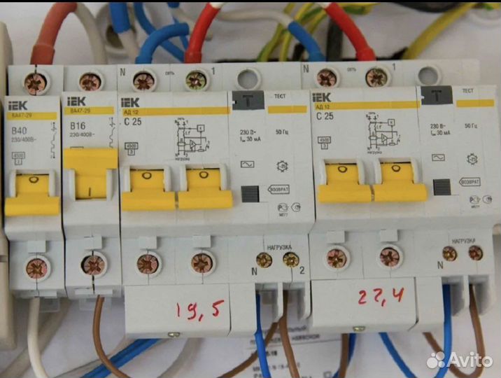 Установка, подключение автоматов, электросчетчика