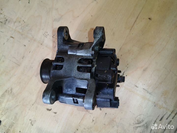 Генератор Renault Logan 1