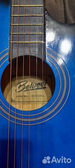 Акустическая гитара