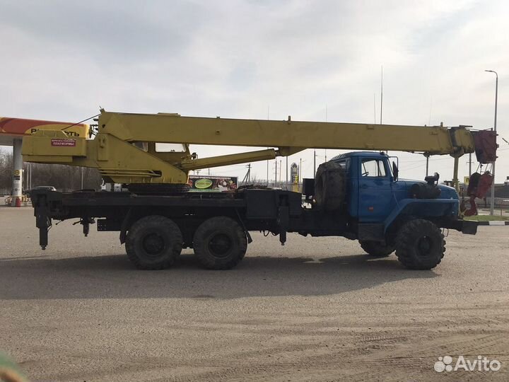 Аренда и услуги автокрана-вездехода, 25 т, 21 м, с гуськом 8 м