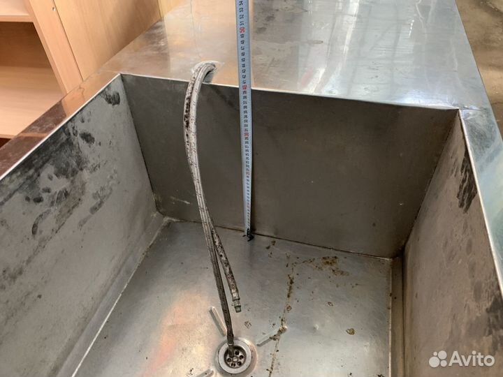 Мойка с рабочей поверхностью 1350х700х850