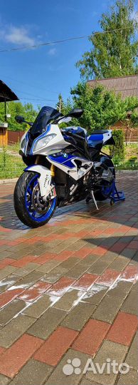BMW HP4