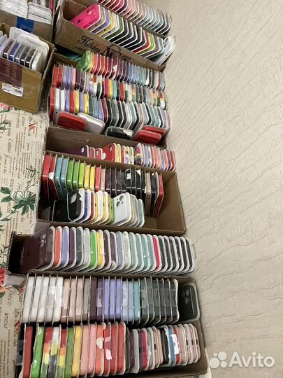 Чехлы на iPhone