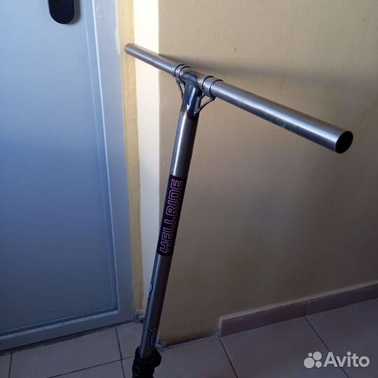 Трюковой самокат