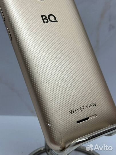 BQ 5300G Velvet View, 8 ГБ