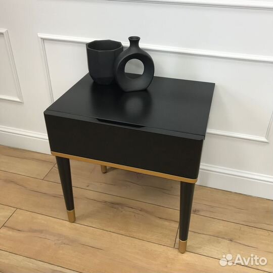 Тумба прикроватная Bianko