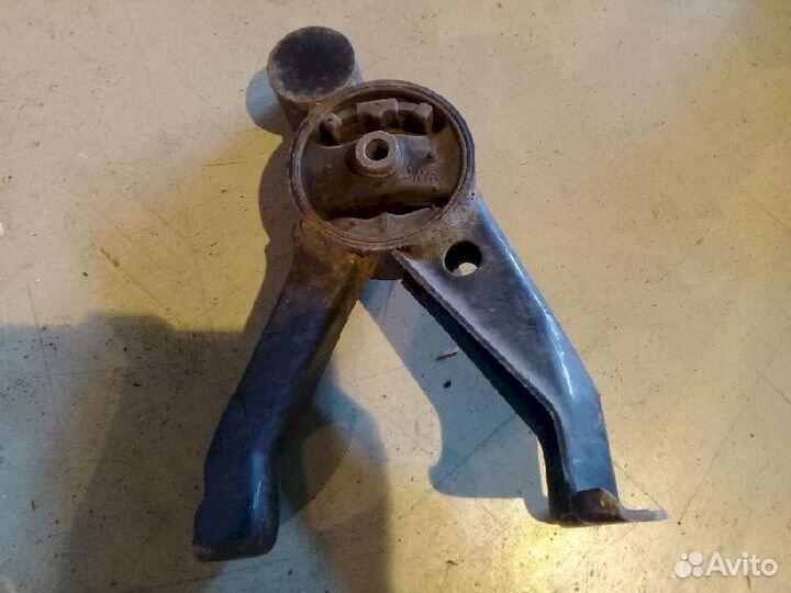 Опора двигателя (подушка двс) задняя MR594379 Mits