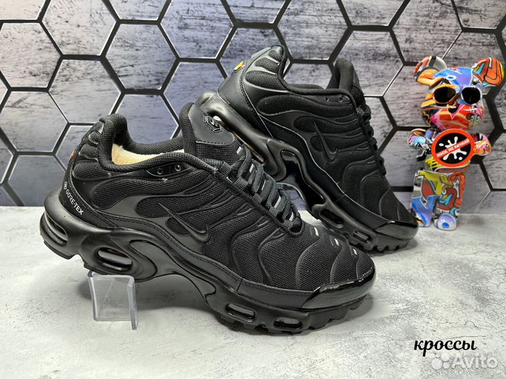 Кроссовки Nike Air Max TN plus черные мех