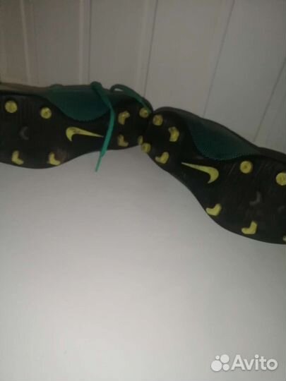 Футбольные бутсы Nike 36 размер торг