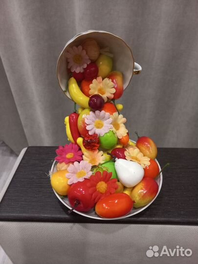 Топиарий денежное дерево, парящая чашка