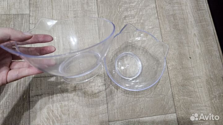 Миски на подставке для собак и кошек