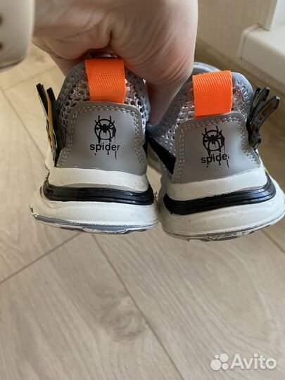 Кроссовки детски летние 17см(28 размер)