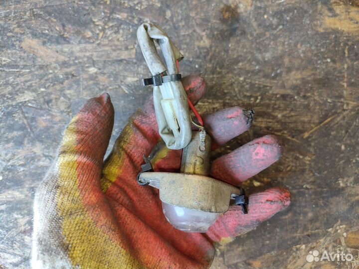 Zzr400 90-92 фонарь подсветки номера