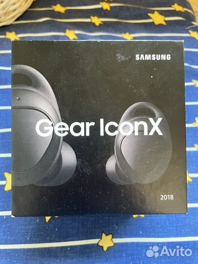 Беспроводные наушники samsung gear iconx
