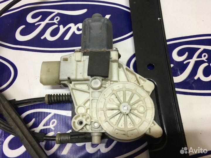 Стеклоподъемник передний Ford Mondeo 4 правый