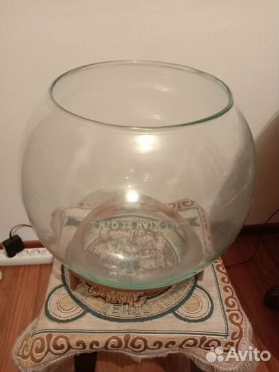 Аквариум круглый 20 литров, на подставке