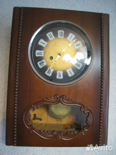 Часы настенные янтарь с боем СССР (7)