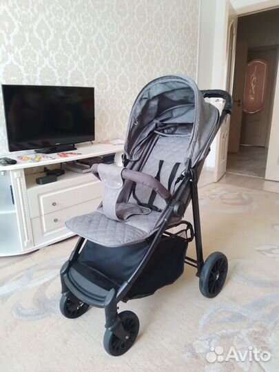 Продам детскую прогулочную коляску costa Jenny