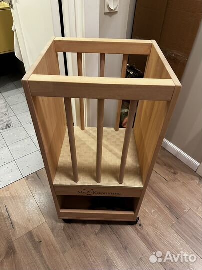 Башня помощника монтессори