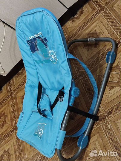 Шезлонг детский