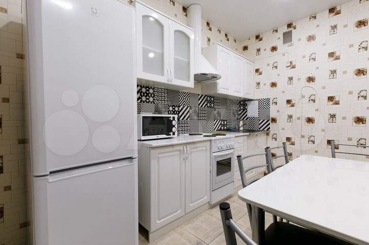 1-к. квартира, 45 м², 8/16 эт.