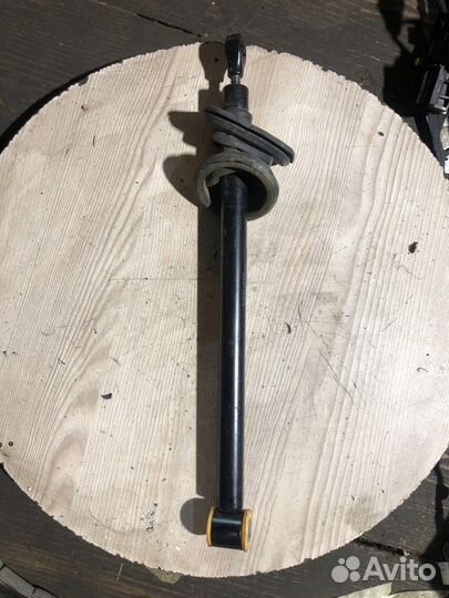 Ограничитель двери для Mercedes-Benz W221