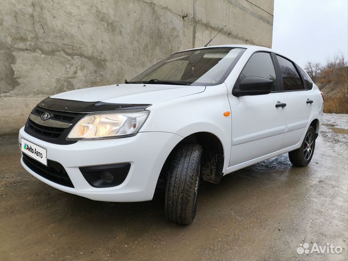 LADA Granta 1.6 МТ, 2014, 194 000 км