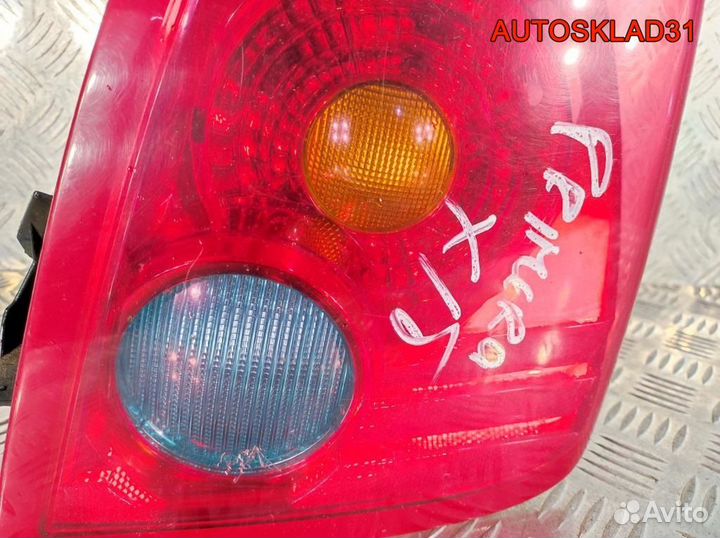 Фонарь задний правый Nissan Primera P12E Хетчбэк