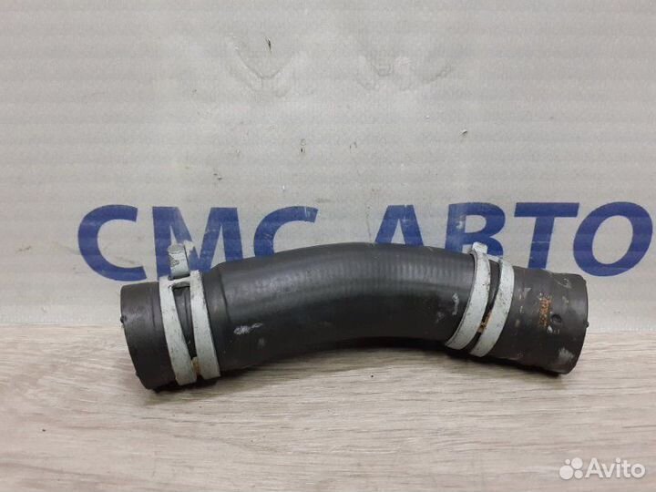 Патрубок охлаждения Mercedes-Benz C-Class W204