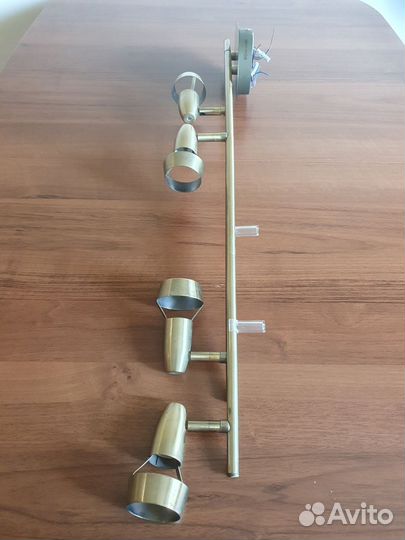 Светильник универсальный(потолок- стена)