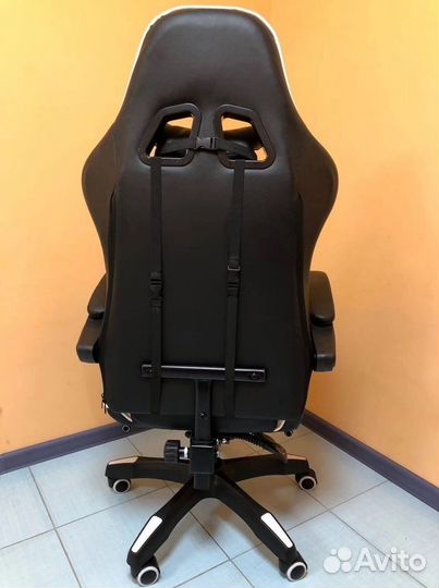 Компьютерное кресло офисное с функцией массажа