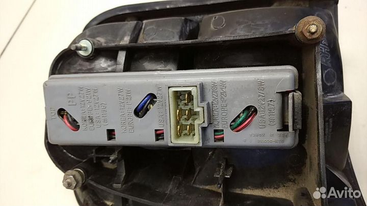 Фонарь правый Kia Sportage