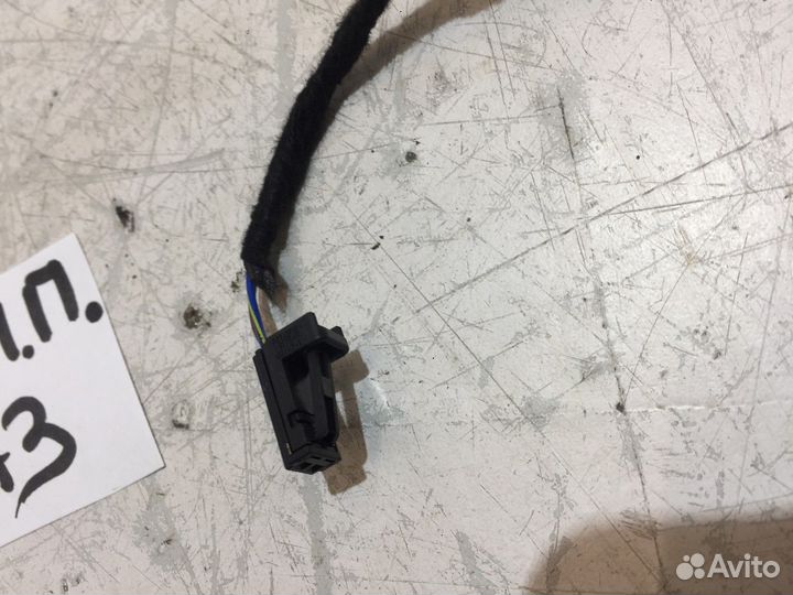 Электропроводка обшивки двери передняя правая