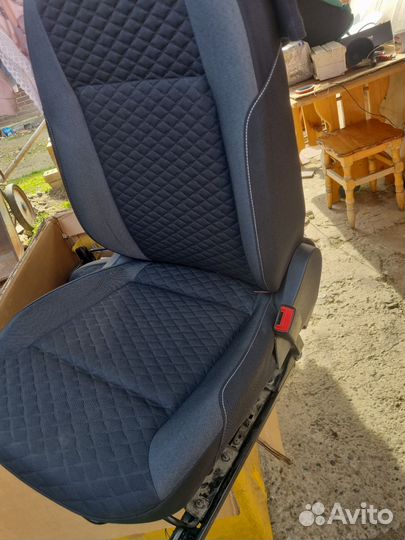 Сиденье на volkswagen polo