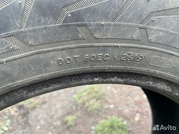 Nordman 7 235/65 R17 108T