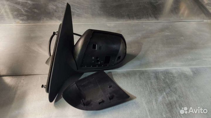Зеркало боковое Ford Mondeo 3 2000-2007