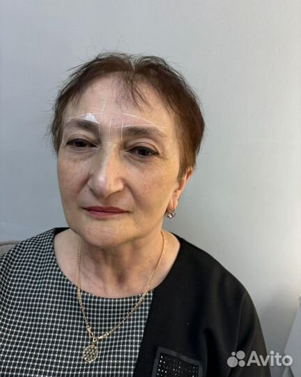 Мастер бровист