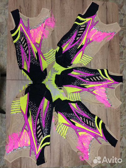 Купальник для художественной гимнастики 134