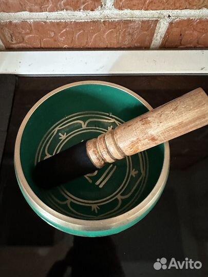 Поющая чаша