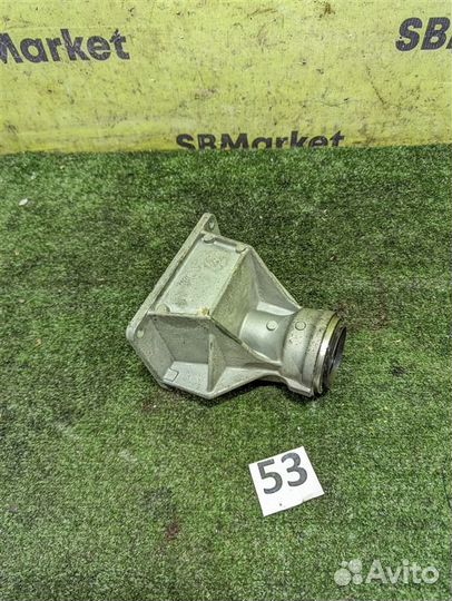 Крепление подвесного привода переднее правое Bmw