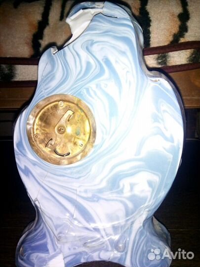 Часы антикварные,фарфор,идут,утрата по корпусу,тре