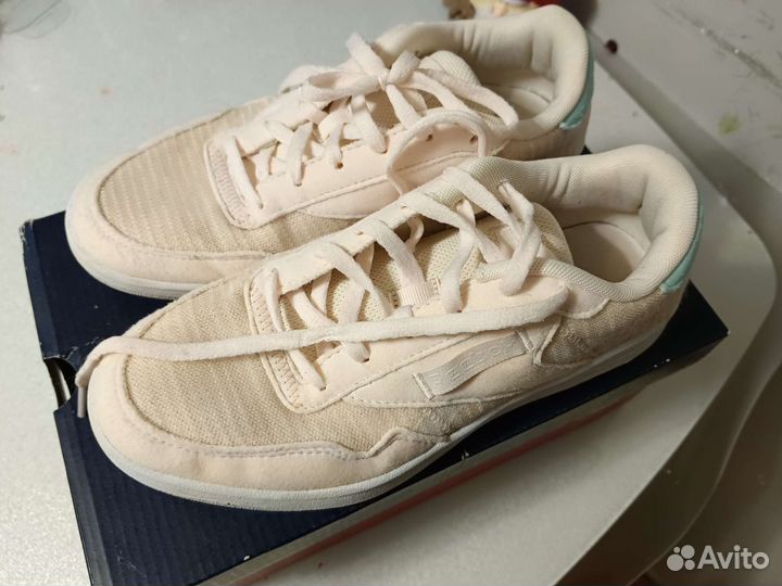 Кроссовки reebok женские