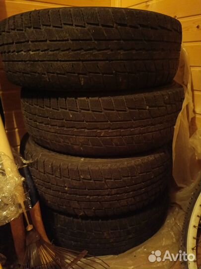 Колеса лето Dunlop 185/70/r14