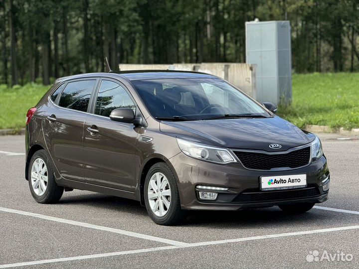 Kia Rio 1.6 AT, 2015, 67 957 км