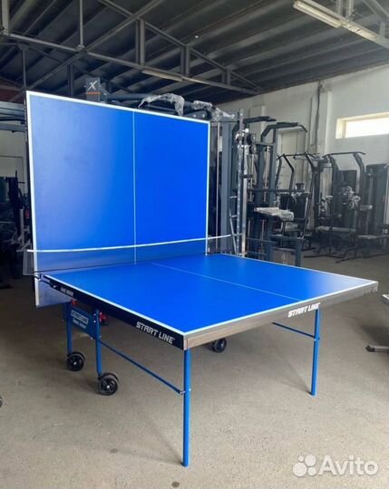 Теннисный стол