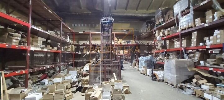 Склад, 1400 м²